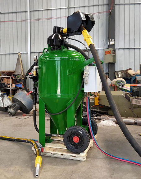 成都移动式喷砂机 户外施工效率翻倍