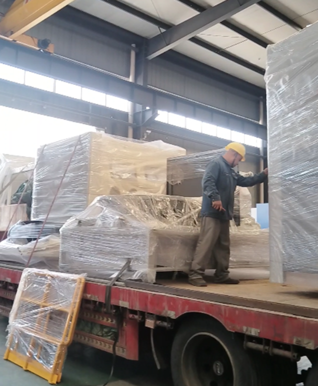 成都喷砂机软管易破损？选择与保养技巧